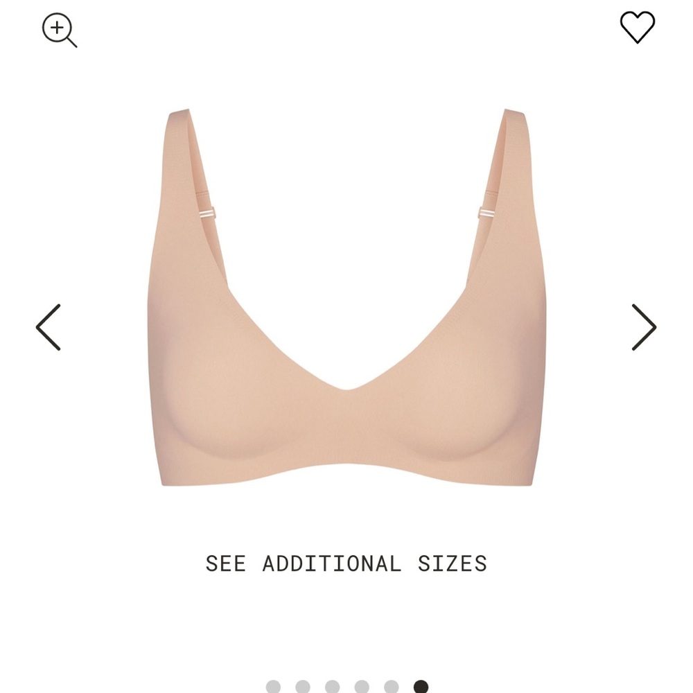 Skims NAKED PLUNGE BRALETTE in MICA